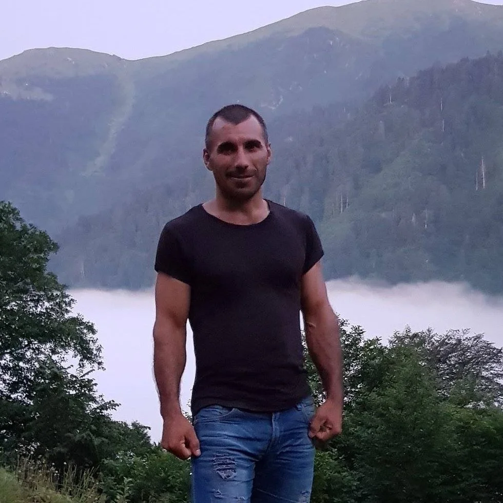 zaza1982 avatar